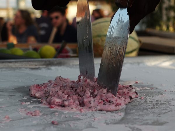 Roll ice cream